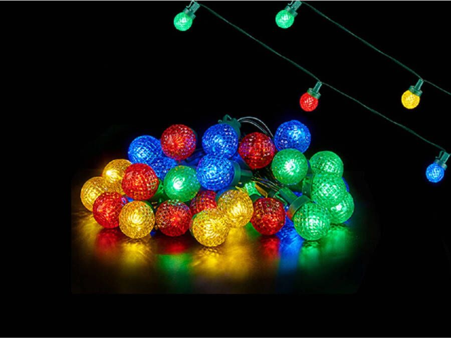 Arte r Kerstverlichting Party lights 30x gekleurde LED bolletjes 600 cm op batterijen Kerstverlichting kerstboom