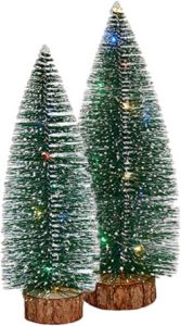 Arte r Kleine mini Decoratie Kerstboompjes Set Van 2x St Met Gekleurd Licht 30-35 Cm Kerstdorpen