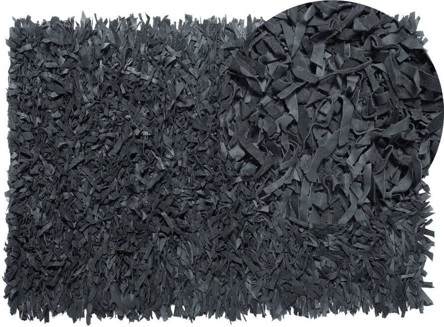 Beliani MUT Vloerkleed Zwart Leer 140 x 200 cm