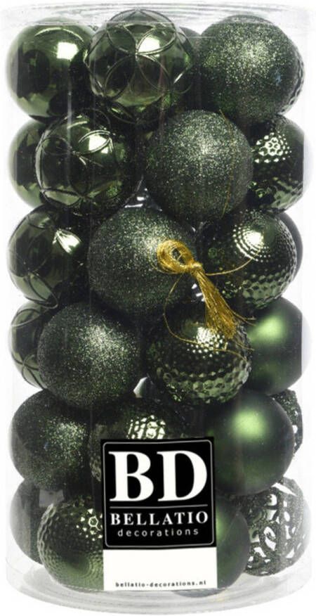 Bellatio Decorations 37x stuks kunststof kerstballen donkergroen 6 cm inclusief kerstbalhaakjes Kerstbal