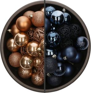Bellatio Decorations 74x Stuks Kunststof Kerstballen Mix Van Donkerblauw En Camel Bruin 6 Cm Kerstbal
