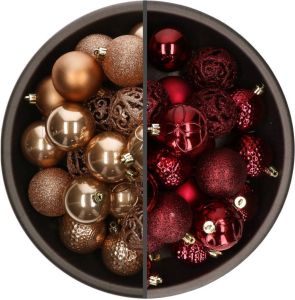 Bellatio Decorations 74x Stuks Kunststof Kerstballen Mix Van Donkerrood En Camel Bruin 6 Cm Kerstbal