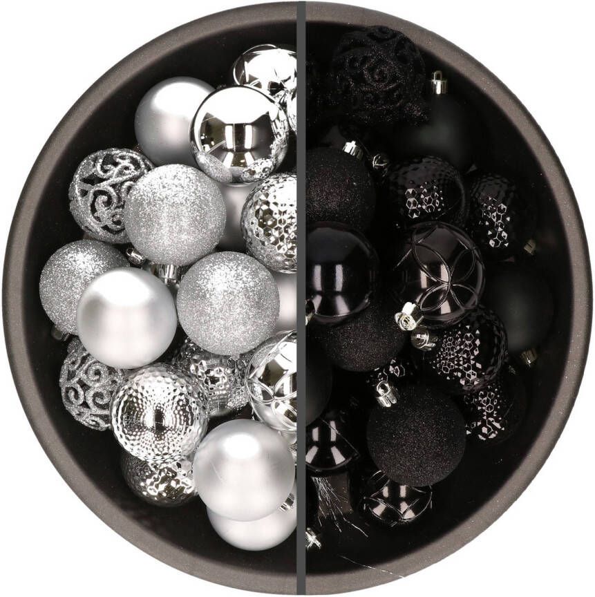 Bellatio Decorations 74x stuks kunststof kerstballen mix zilver en zwart 6 cm Kerstbal