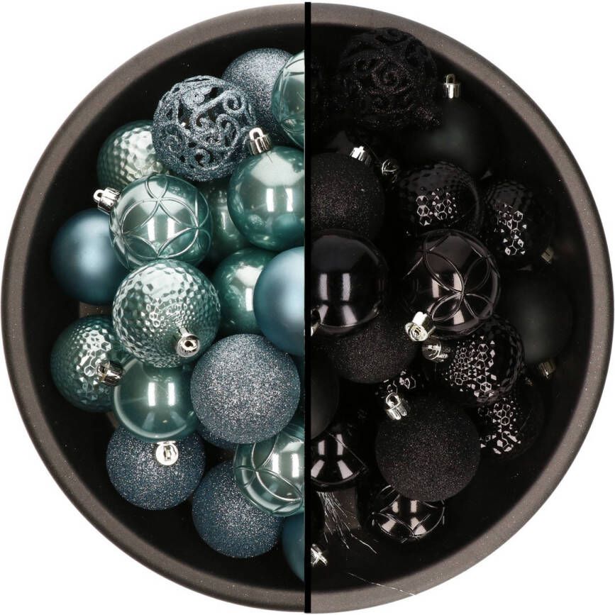 Bellatio Decorations 74x stuks kunststof kerstballen mix zwart en ijsblauw 6 cm Kerstbal