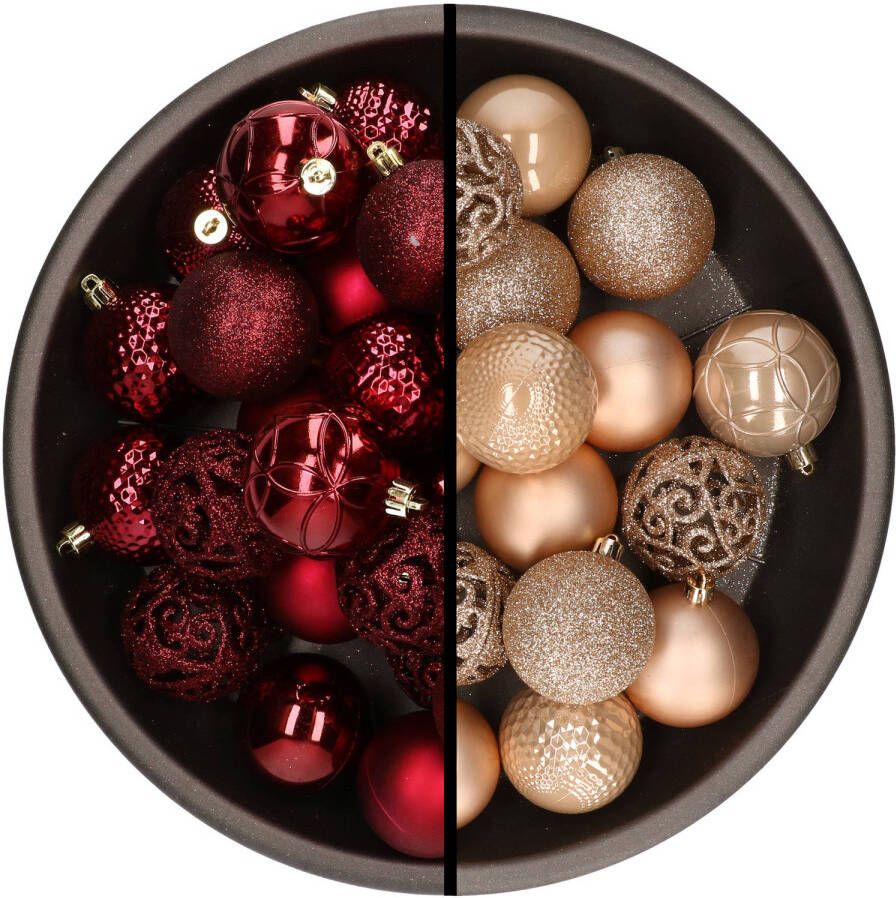 Bellatio Decorations Kunststof kerstballen 74x stuks donkerrood en lichtbruin 6 cm Kerstbal