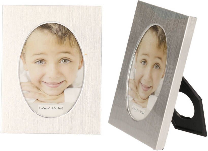 Cepewa 2x stuks aluminium fotolijst zilver ovaal geschikt voor een foto van 5 x 8 cm Fotolijstjes Fotolijsten