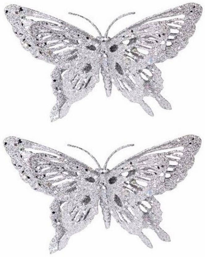 Cosy & Trendy 2x Kerst decoratie vlinder zilver 15 x 11 cm Kersthangers