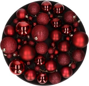 Cosy & Trendy Kerstversiering set kerstballen donkerrood 6 8 10 cm pakket van 46x stuks Kerstbal