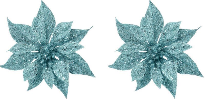 Cosy & Trendy 2x stuks decoratie bloemen kerstster ijsblauw glitter op clip 18 cm Kunstbloemen
