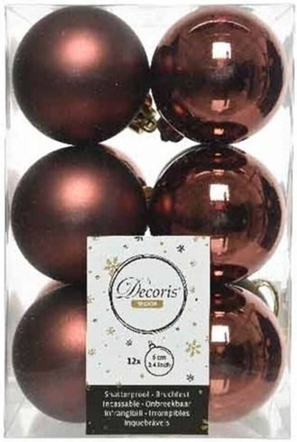 Decoris 12x Kunststof kerstballen glanzend mat mahonie bruin 6 cm kerstboom versiering decoratie Kerstbal