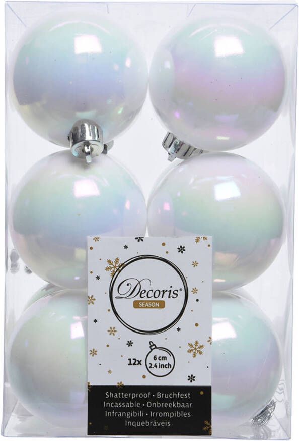 Decoris 12x Parelmoer witte kerstballen 6 cm kunststof glans Kerstbal