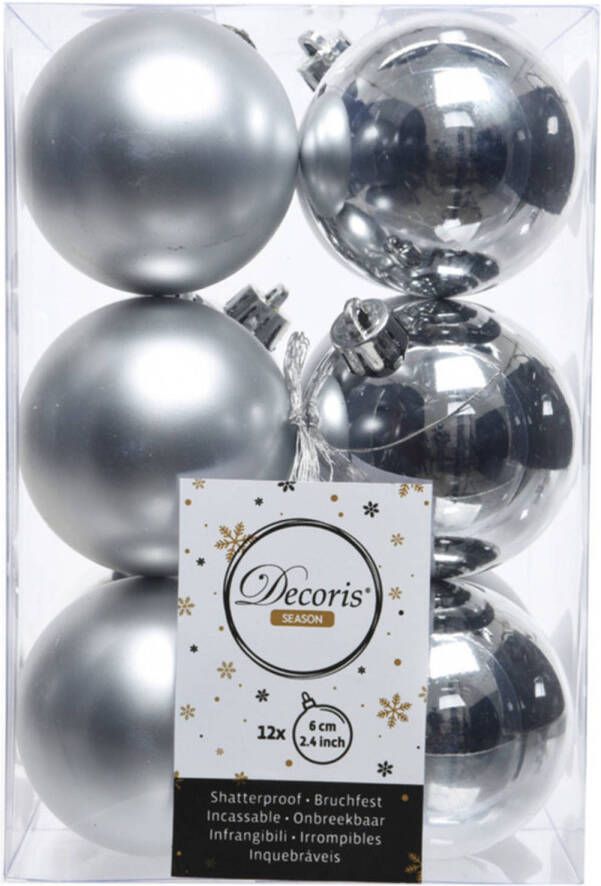 Decoris 12x Zilveren kerstballen 6 cm kunststof mat glans Kerstbal