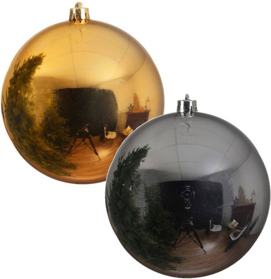 Decoris 2x Grote kerstballen goud en zilver van 25 cm glans van kunststof Kerstbal