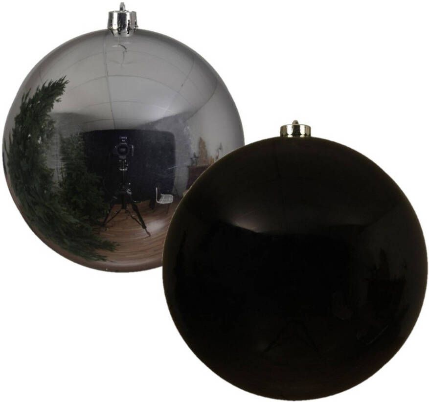 Decoris 2x stuks grote kerstballen van 20 cm glans van kunststof zwart en zilver Kerstbal
