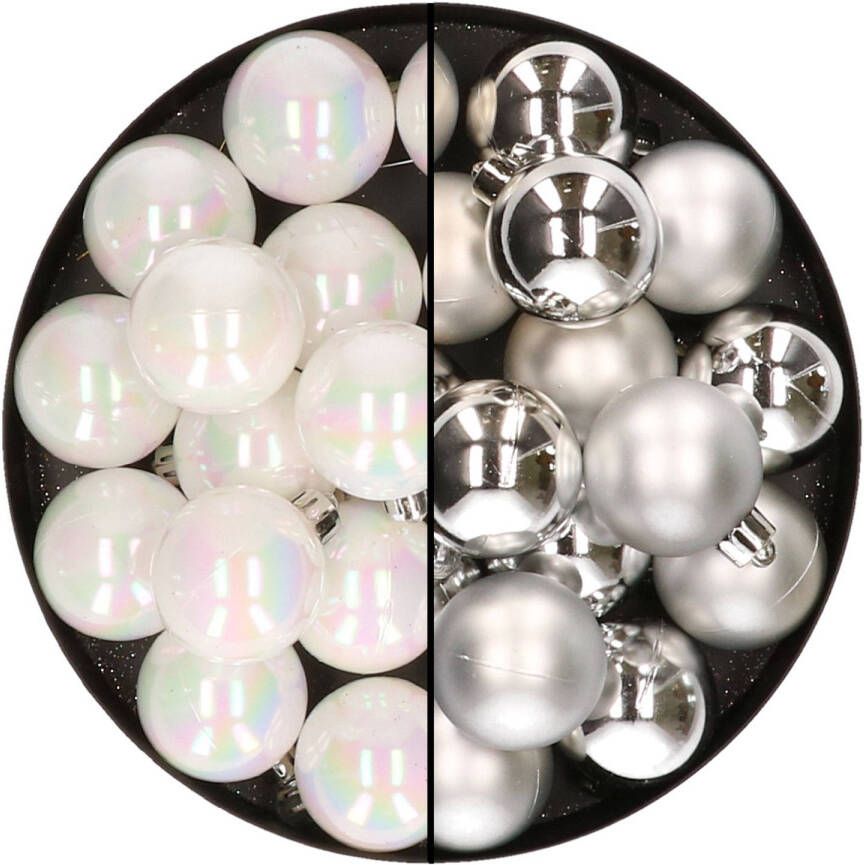 Decoris 32x stuks kunststof kerstballen mix van parelmoer wit en zilver 4 cm Kerstbal