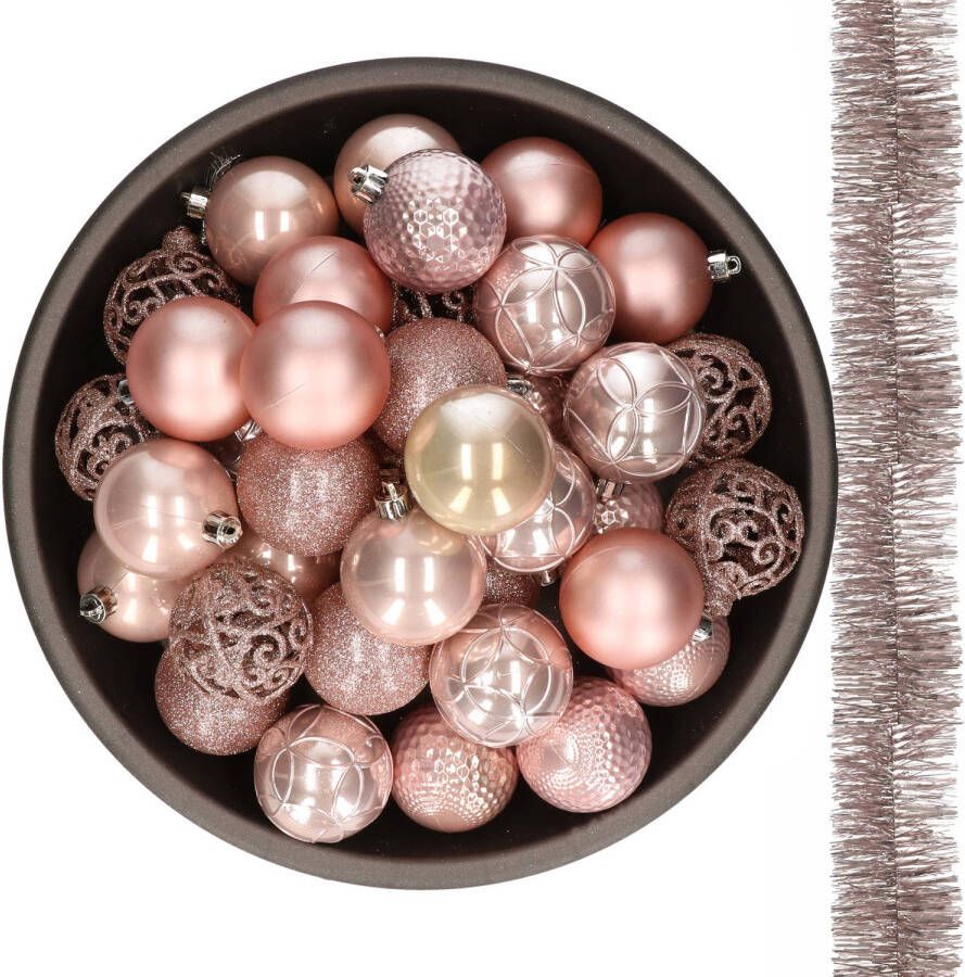 Decoris 37x stuks kunststof kerstballen 6 cm met 2x stuks slingers lichtroze Kerstbal