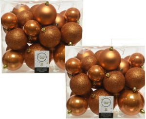 Decoris 52x stuks kunststof kerstballen cognac bruin (amber) 6-8-10 cm glans mat glitter Kerstbal