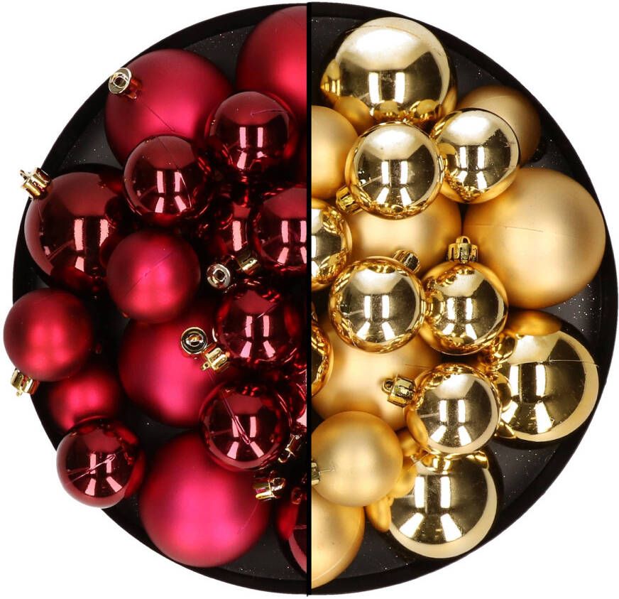 Decoris Kerstversiering kunststof kerstballen mix donkerrood goud 6-8-10 cm pakket van 44x stuks Kerstbal