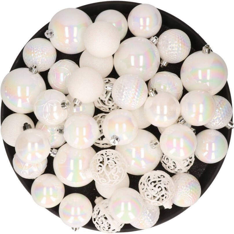 Decoris Kerstversiering kunststof kerstballen parelmoer wit 4-6 cm pakket van 53x stuks Kerstbal