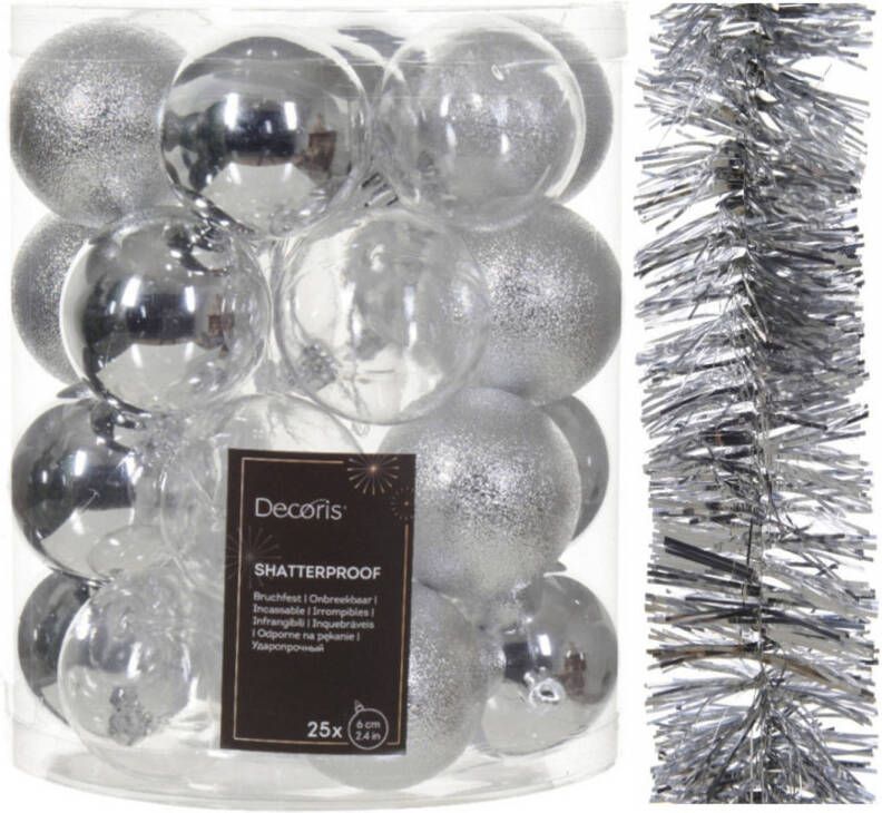 Decoris Kerstversiering set zilver kerstballen 6 cm en slinger kunststof Kerstbal