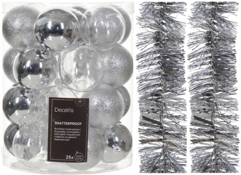 Decoris Kerstversiering set zilver kerstballen 6 cm en slingers- kunststof Kerstbal