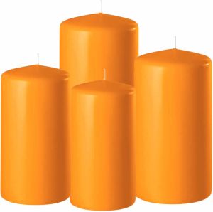 Enlightening Candles Set van 4x stuks oranje stompkaarsen 8-10-12-15 cm met diameter 6 cm Sfeer kaarsen voor binnen Stompkaarsen