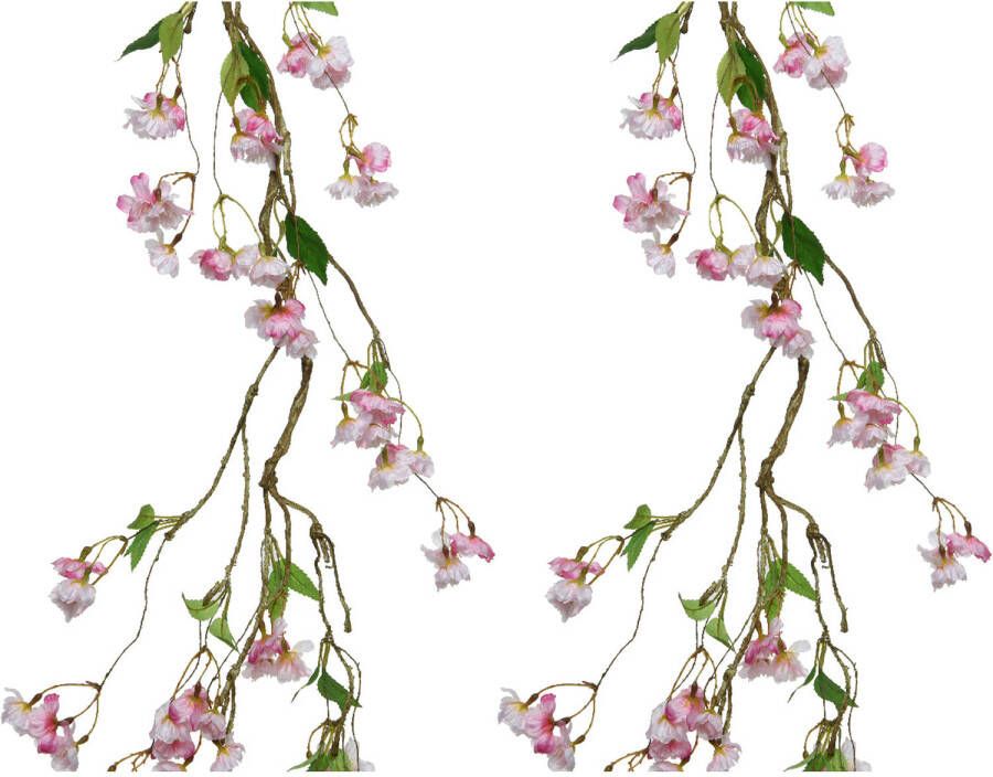 Everlands 2x stuks kunstbloem bloesem takken slingers lichtroze 130 cm Kunstplanten