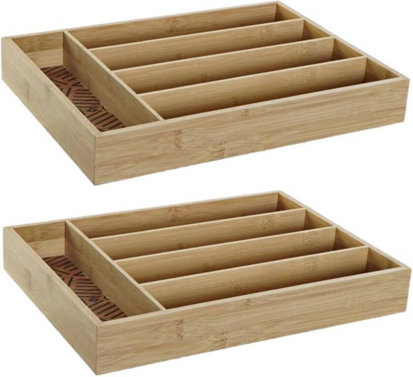 Items 2x stuks bamboe houten bestekbakken lades met patroontje in de vakjes 35.5 x 25.5 x 5 cm Bestekbakken