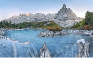 Komar Alpine Treasure Vlies Fotobehang 400x250cm 4-banen