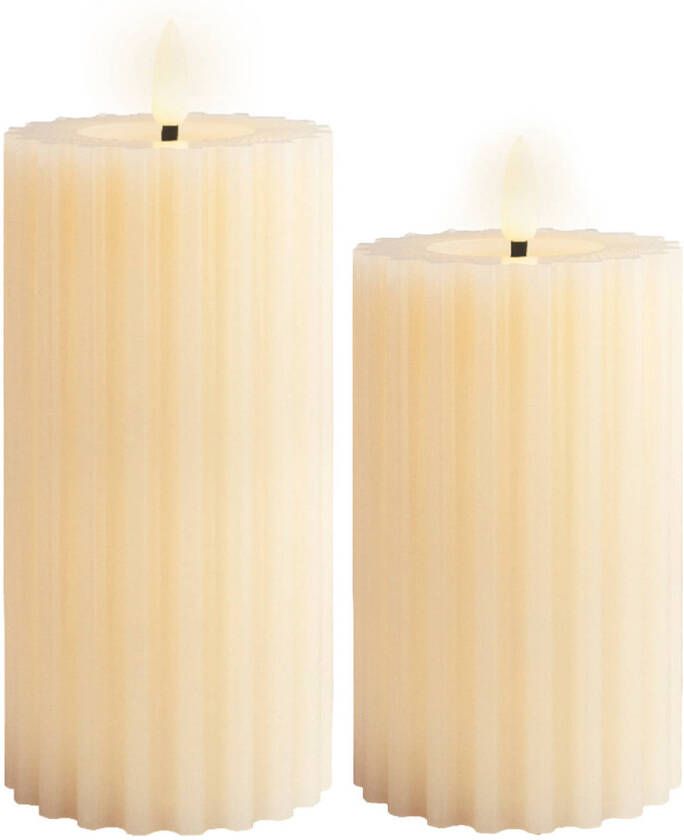 Lumineo Luxe LED kaarsen stompkaarsen set 2x creme wit ribbel D7 5 x H15 en H17 cm timer LED kaarsen