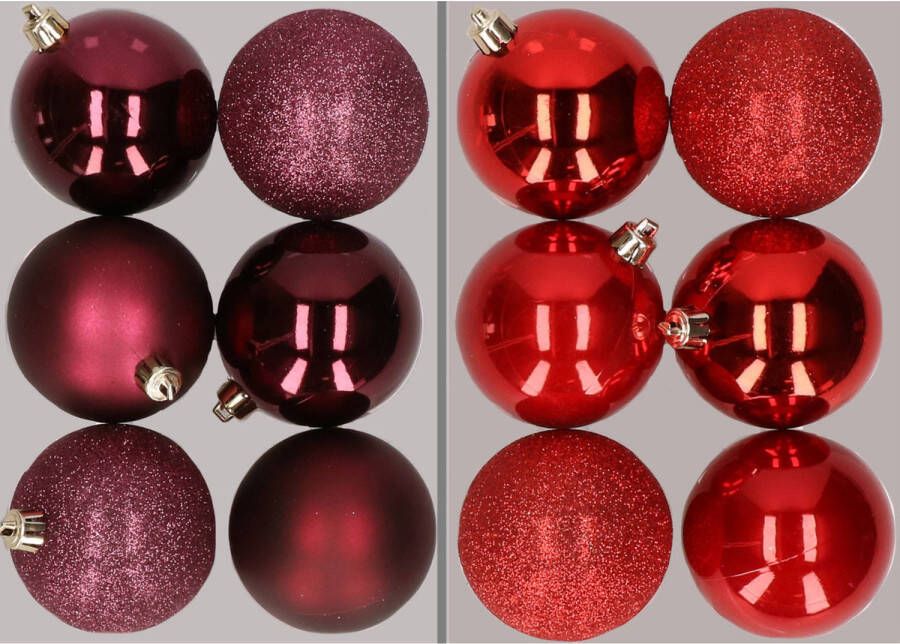 Merkloos 12x stuks kunststof kerstballen mix van aubergine en rood 8 cm Kerstbal