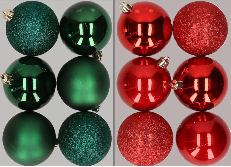 Merkloos 12x stuks kunststof kerstballen mix van donkergroen en rood 8 cm Kerstbal