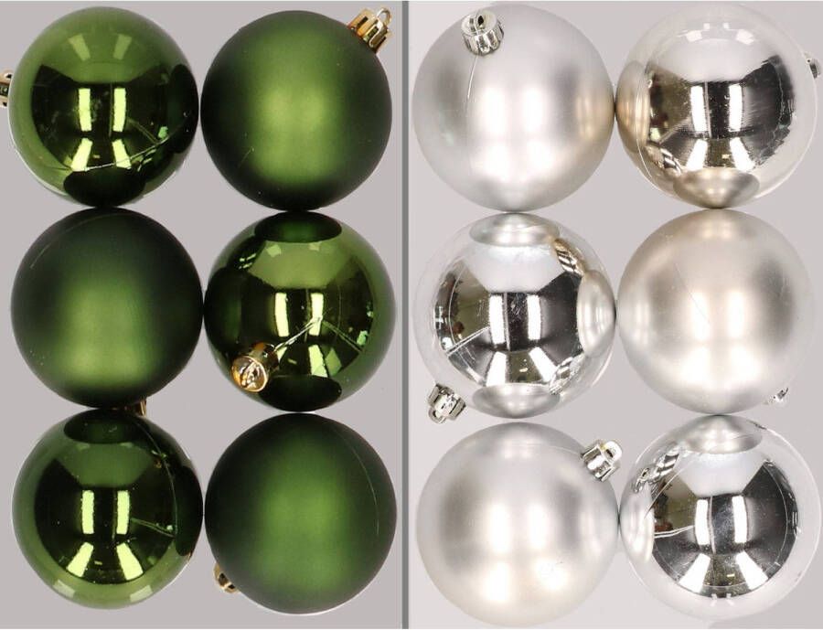 Merkloos 12x stuks kunststof kerstballen mix van donkergroen en zilver 8 cm Kerstbal