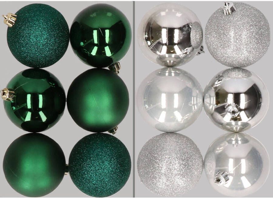 Merkloos 12x stuks kunststof kerstballen mix van donkergroen en zilver 8 cm Kerstbal