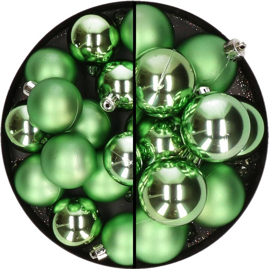 Merkloos 28x stuks kunststof kerstballen groen 4 en 6 cm Kerstbal