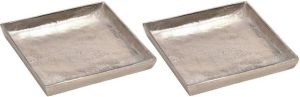 Merkloos 2x Woondecoratie aluminium dienbladen plateaus zilver vierkant 20 cm Kaarsenplateaus
