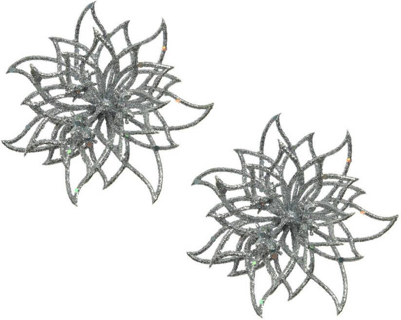 Merkloos 2x stuks decoratie bloemen kerstster zilver glitter op clip 14 cm Kunstbloemen