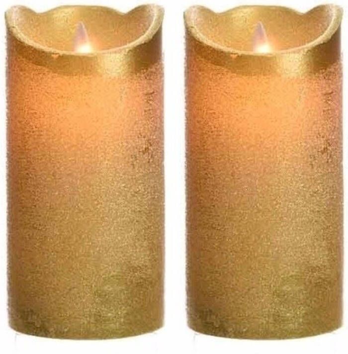 Merkloos 2x stuks gouden led kaarsen flakkerend 15 cm LED kaarsen