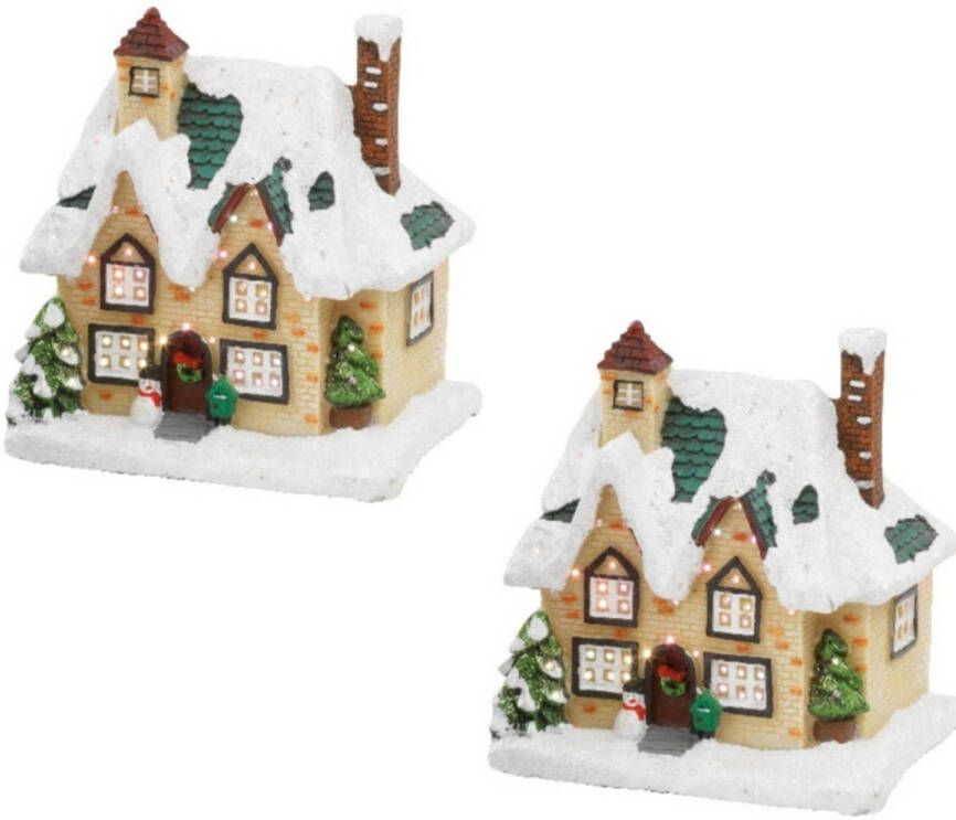 Merkloos 2x stuks kerstdorp kersthuisjes huizen met verlichting 9 x 11 x 12 5 cm Kerstdorpen