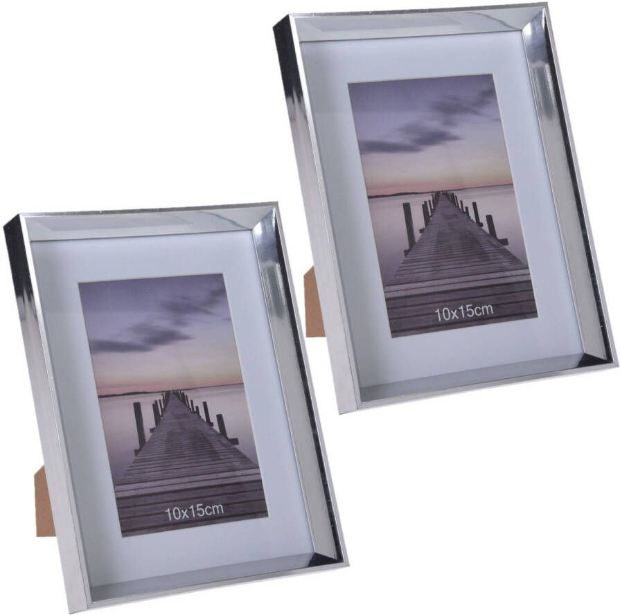 Merkloos 2x stuks kunststof fotolijst zilver geschikt voor een foto van 10 x 15 cm Fotolijsten