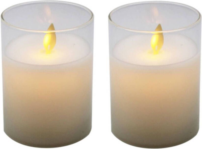 Merkloos 2x stuks Led kaarsen stompkaarsen wit in glas 10 cm flakkerend LED kaarsen