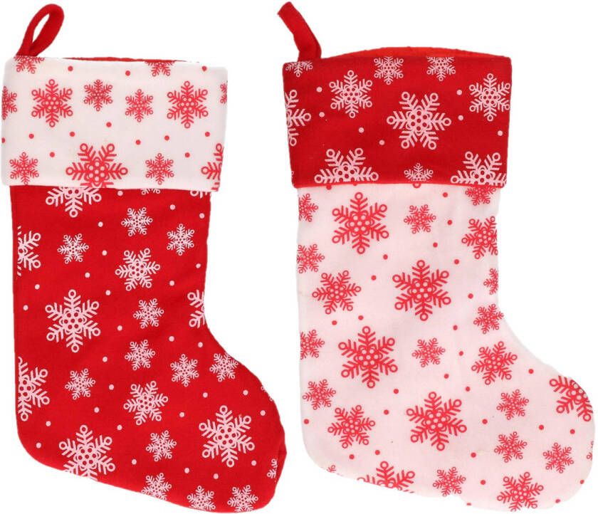 Merkloos 2x stuks rood witte kerstsokken met sneeuwvlokken print 40 cm Kerstsokken