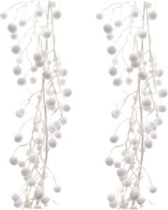 Merkloos 2x stuks sneeuwballen slinger met glitters 130 cm sneeuwversiering slingers Decoratiesneeuw