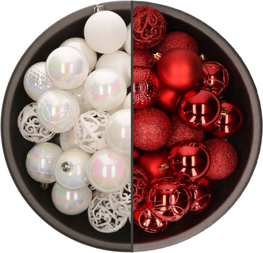 Bellatio Decorations 74x stuks kunststof kerstballen mix van parelmoer wit en rood 6 cm Kerstbal