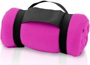 Merkloos Fleece deken plaid roze met afneembaar handvat 160 x 130 cm Plaids