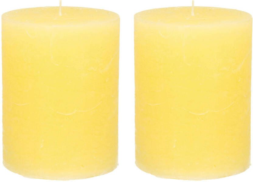 Merkloos Stompkaars cilinderkaars 2x geel 7 x 9 cm middel rustiek model Stompkaarsen