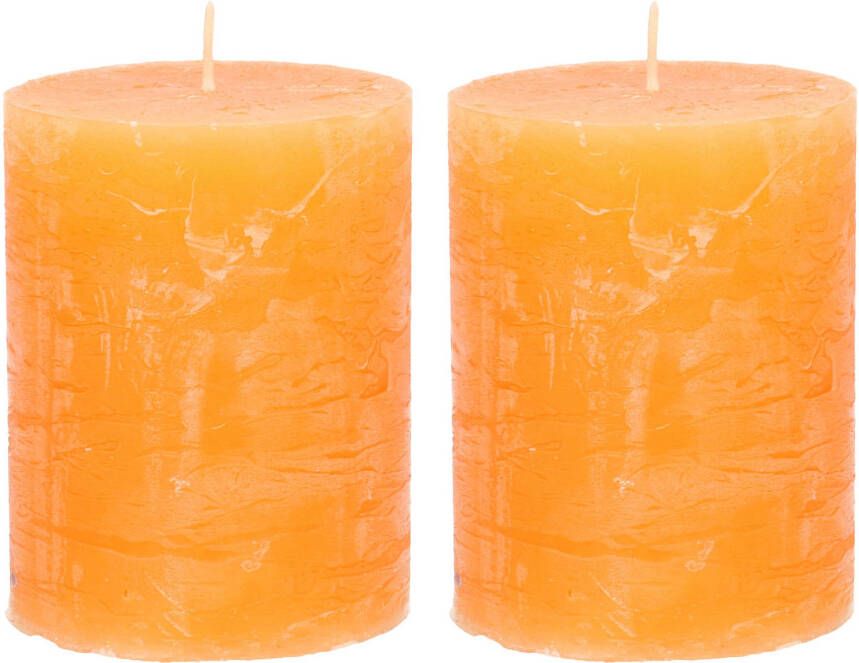 Merkloos Stompkaars cilinderkaars 2x oranje 7 x 9 cm middel rustiek model Stompkaarsen