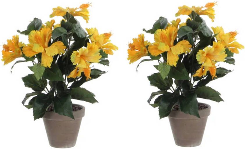 Mica Decorations 2x stuks hibiscus kunstplanten geel in grijze pot H40 x D30 cm Kunstplanten