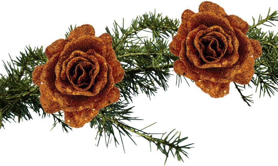 Cosy and Trendy 2x stuks kerstboom bloemen roos koper glitter op clip 10 cm Kunstbloemen