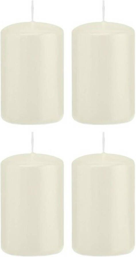 Trend Candles 4x Kaarsen ivoorwit 5 x 8 cm 18 branduren sfeerkaarsen Stompkaarsen
